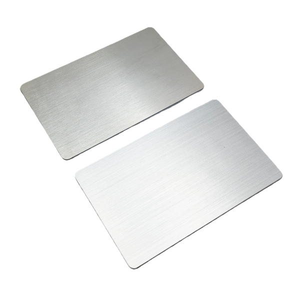 sw-metal7 SwiftCard - Metalen kaart - Eigen ontwerp